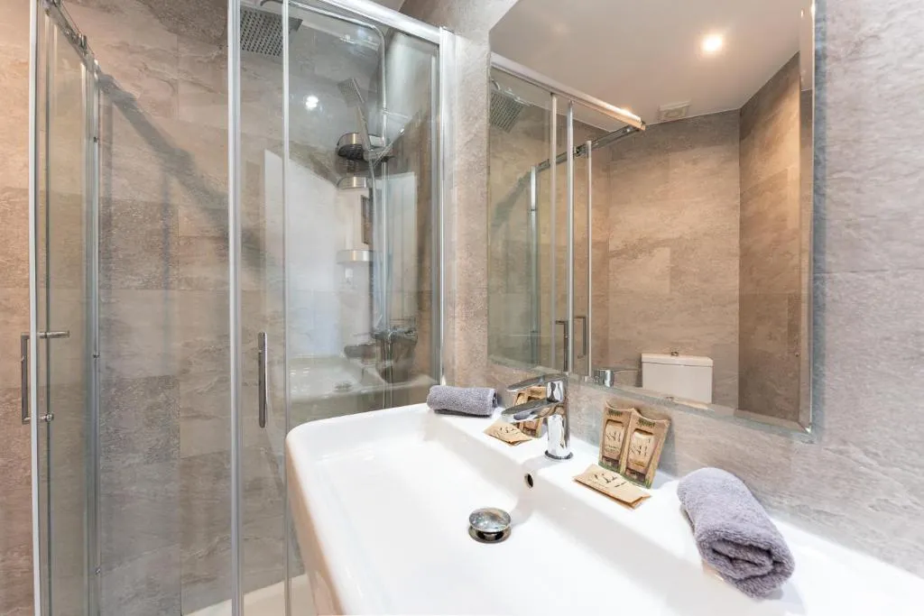 Imagen 4 de Sunrise Haven, Spacious, Bright, Pool, Terraces