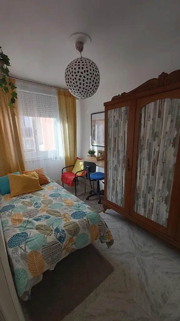Imagen 5 de CASA LUCHI