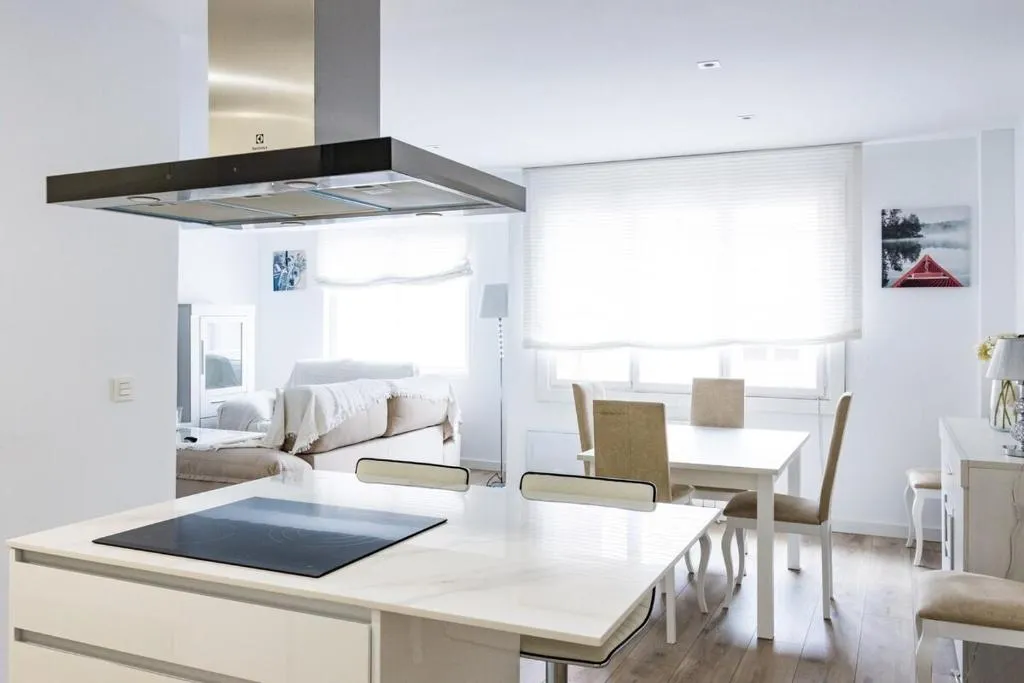 Imagen 1 de MyHouseSpain - Piso en centro Gijón a pocos minutos de las playas