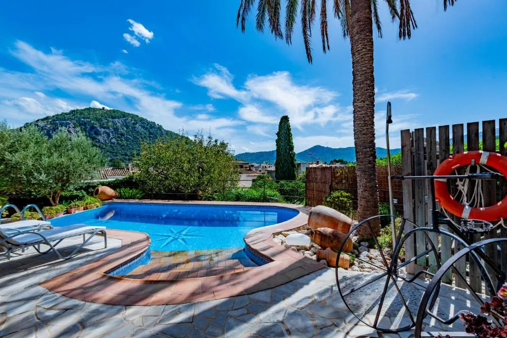 Imagen 2 de Villa in center of Pollensa with pool and jacuzzi