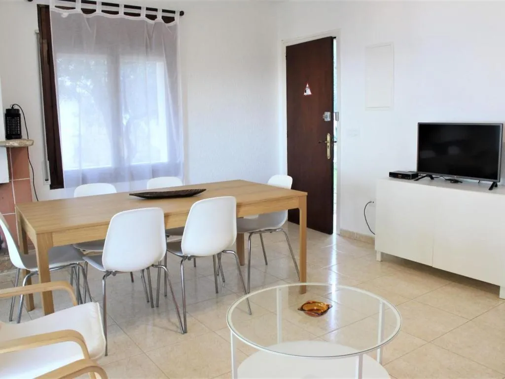 Imagen 6 de V. FANÉ DER. - Casa con jardín y vista mar en Llançà - ES-228-9