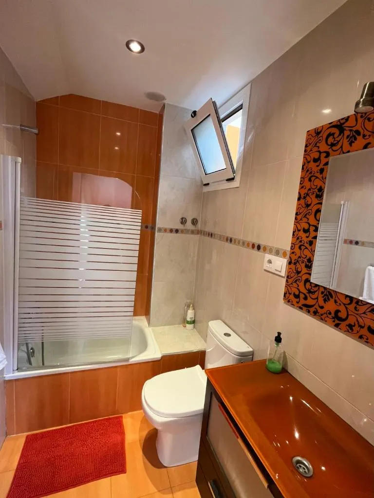Imagen 6 de ApartamentosArturo Llanes LaPlaza Atico céntrico