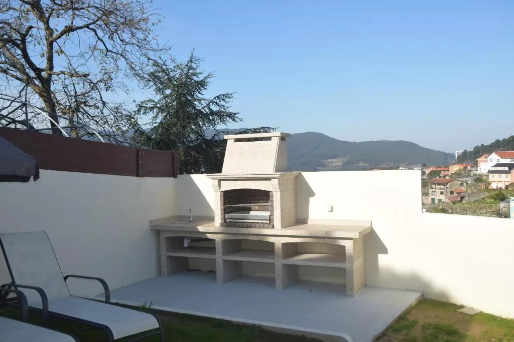 Imagen 3 de Casa en Chapela, con vistas a la Ría de Vigo