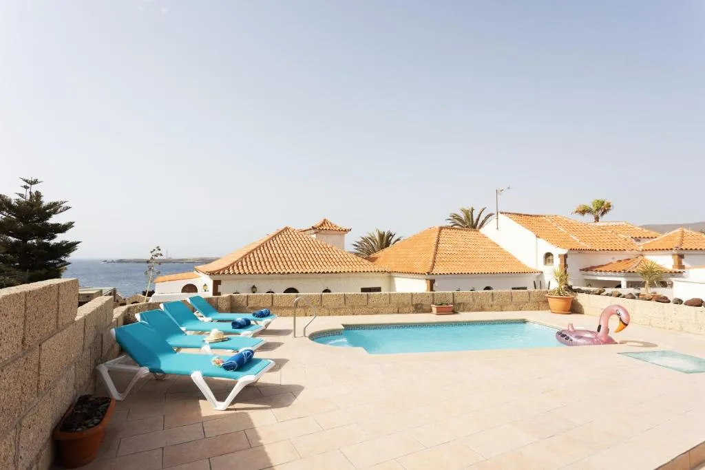 Imagen 1 de Casa Higo - Private pool - Ocean View - BBQ - Terrace - Free Wifi - Child & Pet-Friendly - 3 bedrooms - 6 people