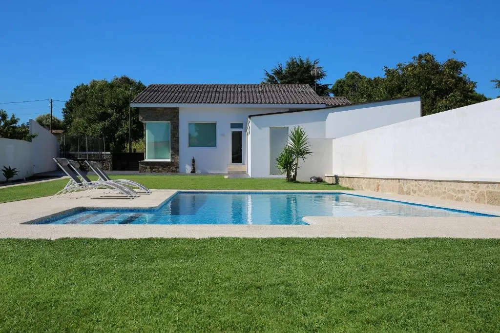 Imagen de Casa rural con piscina Viña de Millan