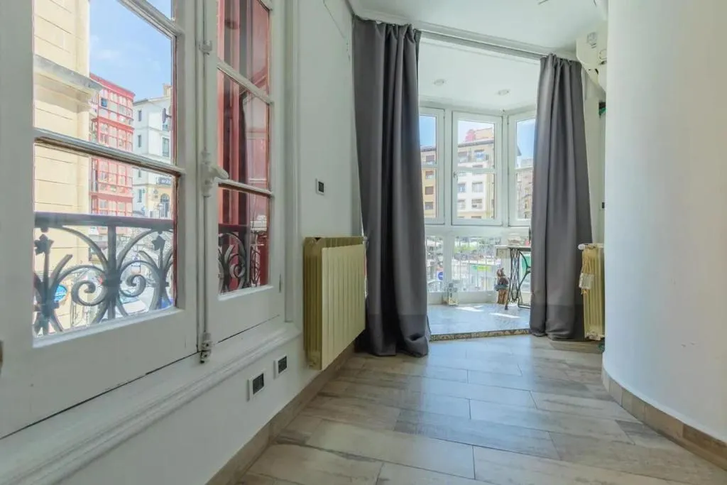 Imagen 8 de Modern Apartment in Bilbao with Internet