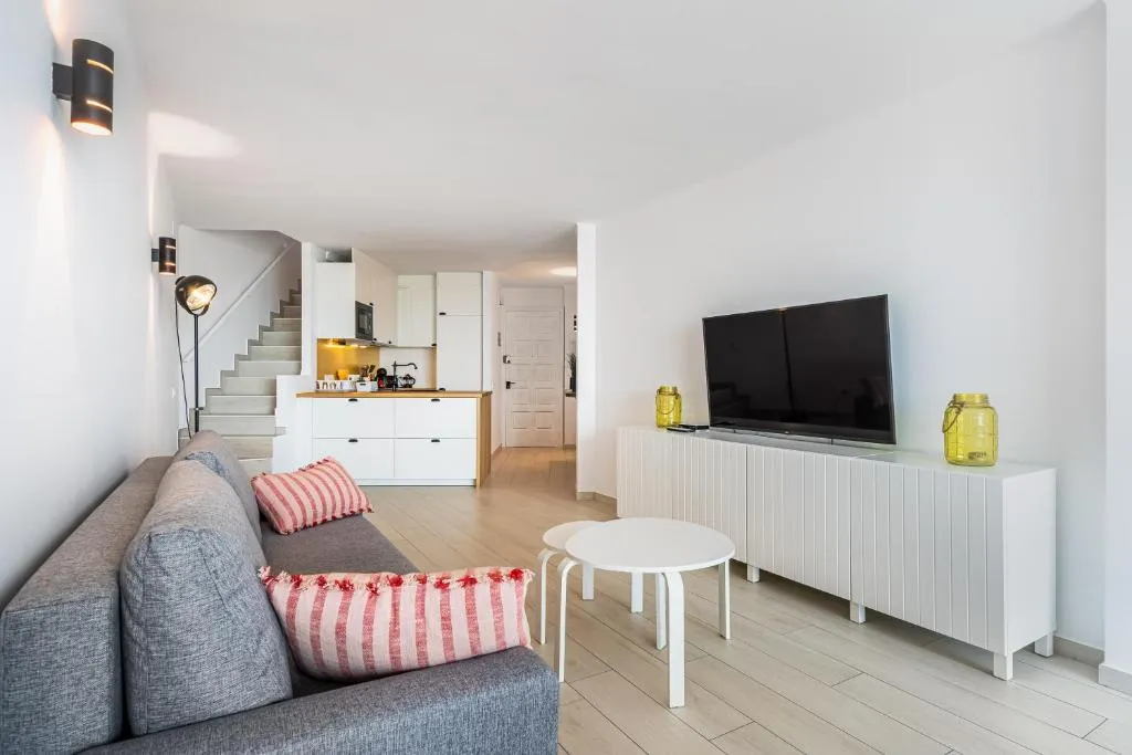 Imagen 1 de Apartamento Frente al Canal con Terraza