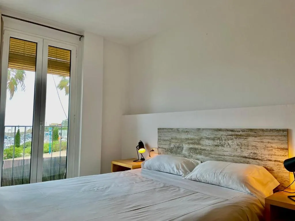Imagen 7 de Apartamentos Port Marina