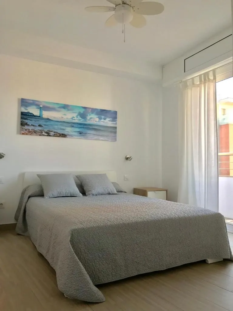 Imagen 5 de Apartamento cerca del mar (parking incluido)