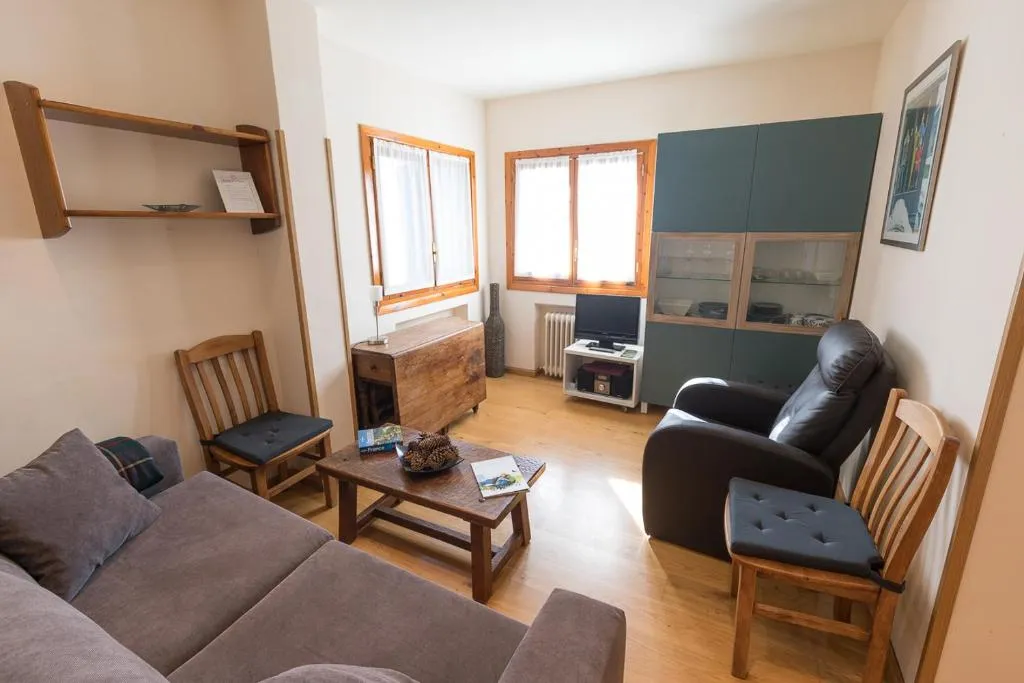 Imagen 1 de Lake by PIRINEOS 360 - Sencillo y fresco - Ideal parejas