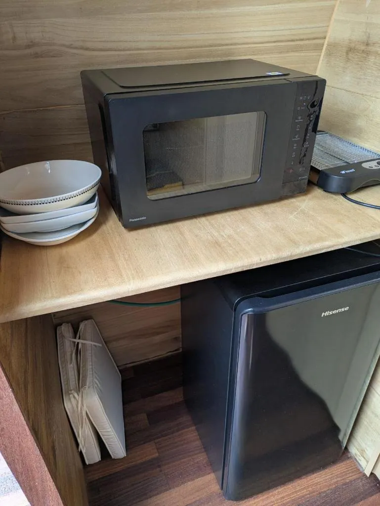 Imagen 3 de Glamping con cocina-baño individual en tu tienda