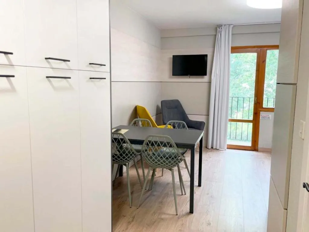 Imagen 3 de Apartamentos Midi 3000