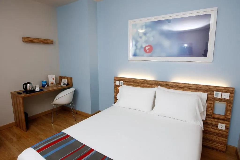 Imagen 7 de Travelodge Valencia Aeropuerto