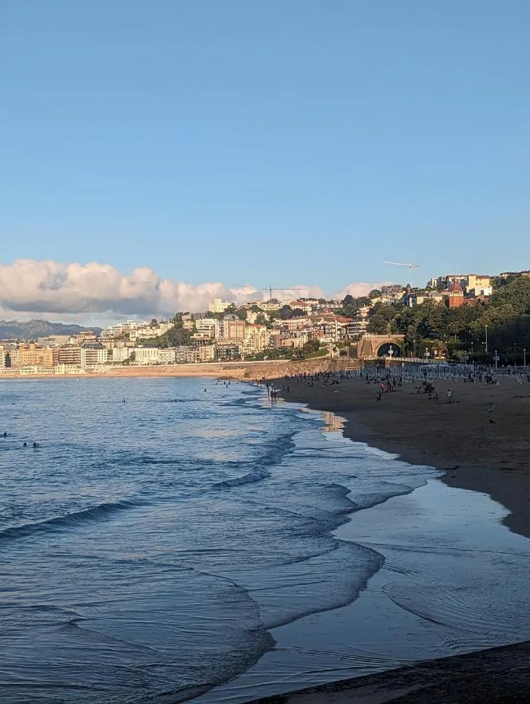 Imagen 4 de NEW Apartment & Terrace. Steps to Ondarreta Beach