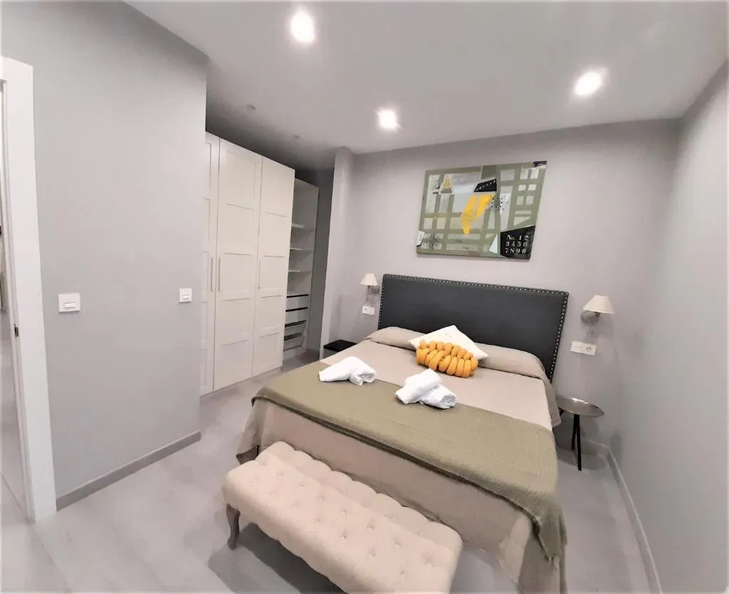 Imagen 2 de Coqueto piso 2 hab zona hospital central-OV5099
