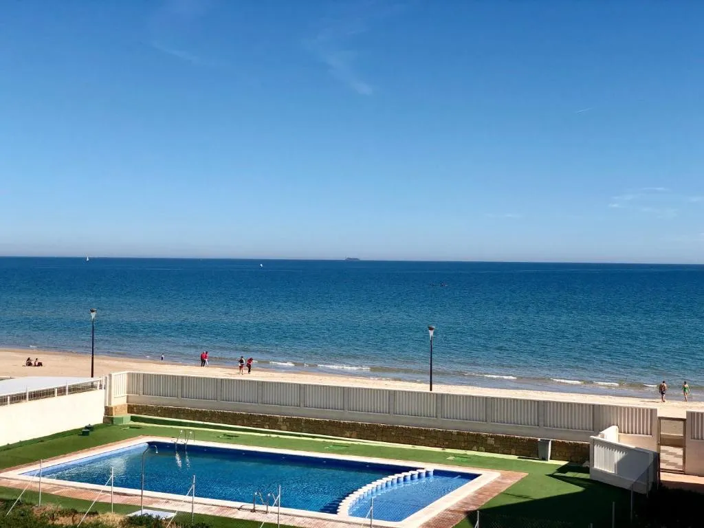 Imagen 2 de Pool and Beach View House
