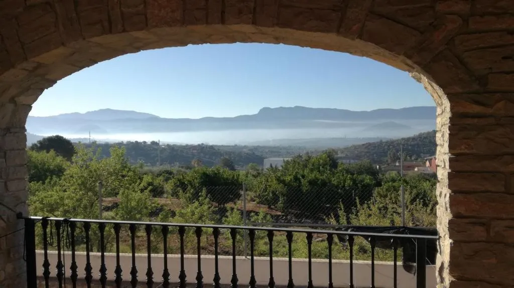 Imagen 4 de Spacious villa with large private pool and incredible views