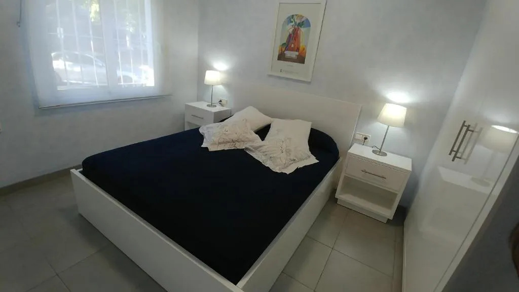 Imagen 6 de Apartament OASIS B3 Roses