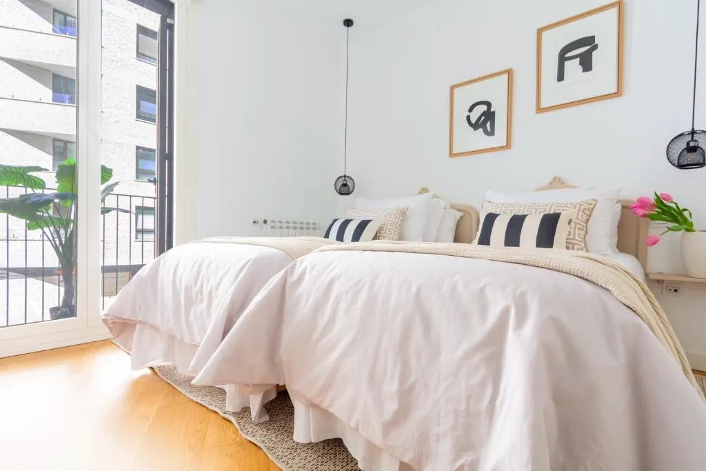 Imagen 5 de ☆Centric Spacious⎮7 balconies⎮Brand new ⎮Aircon ☆