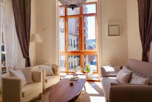 Monappart Cristo Historic Apartment with Parking