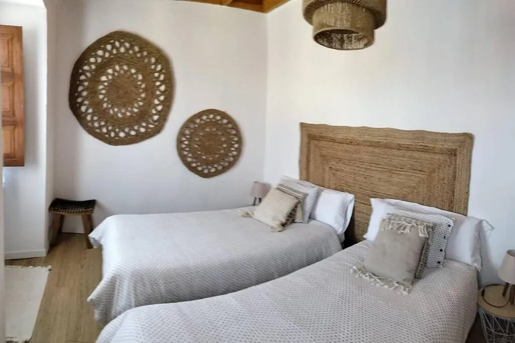 Imagen de La Casina Roja - Santolaya de Cabranes