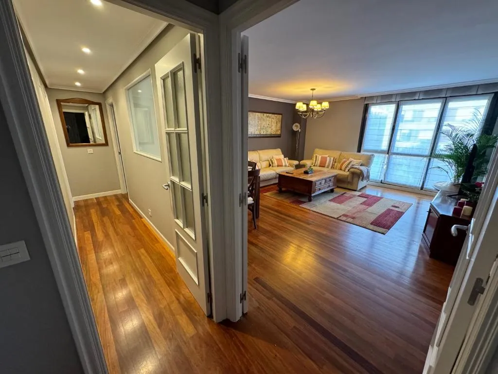 Imagen de Sunny apartment, near coast.