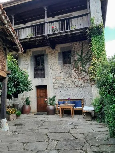 The Manor House