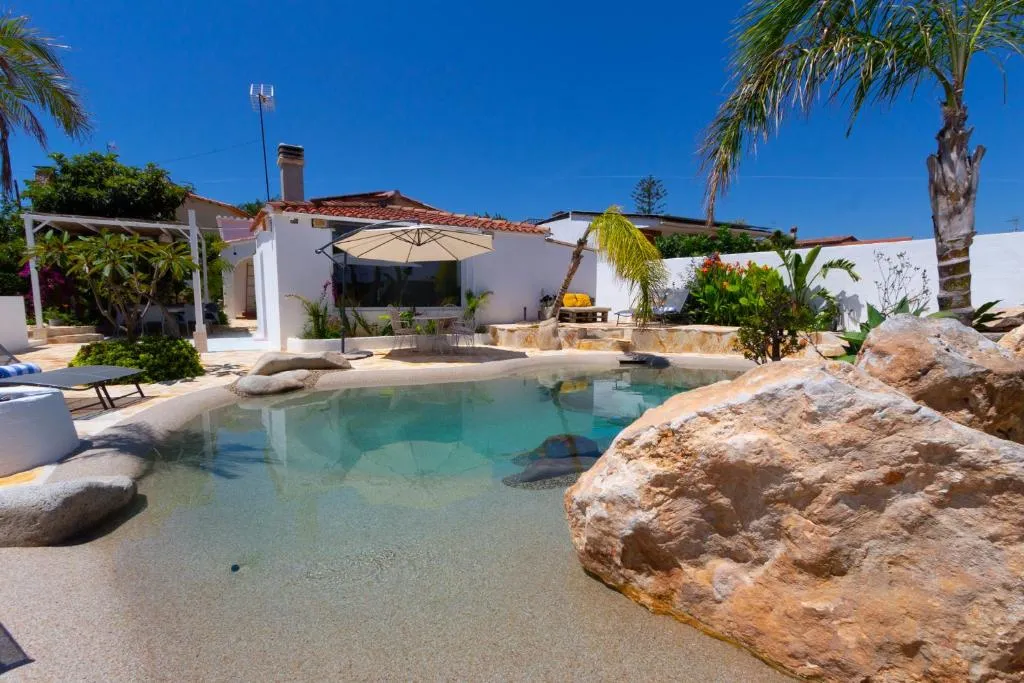 Imagen de Tropical Oasis Costa Dorada with private pool