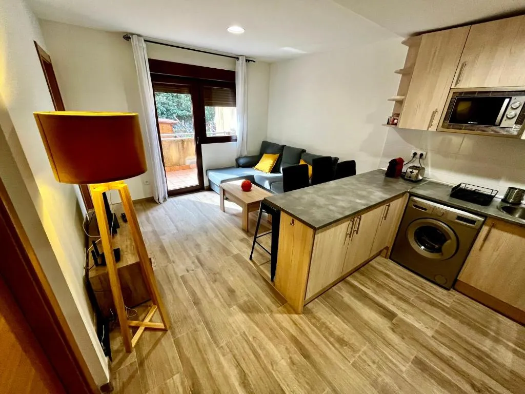Imagen de Lotila Flats L'Infiestu