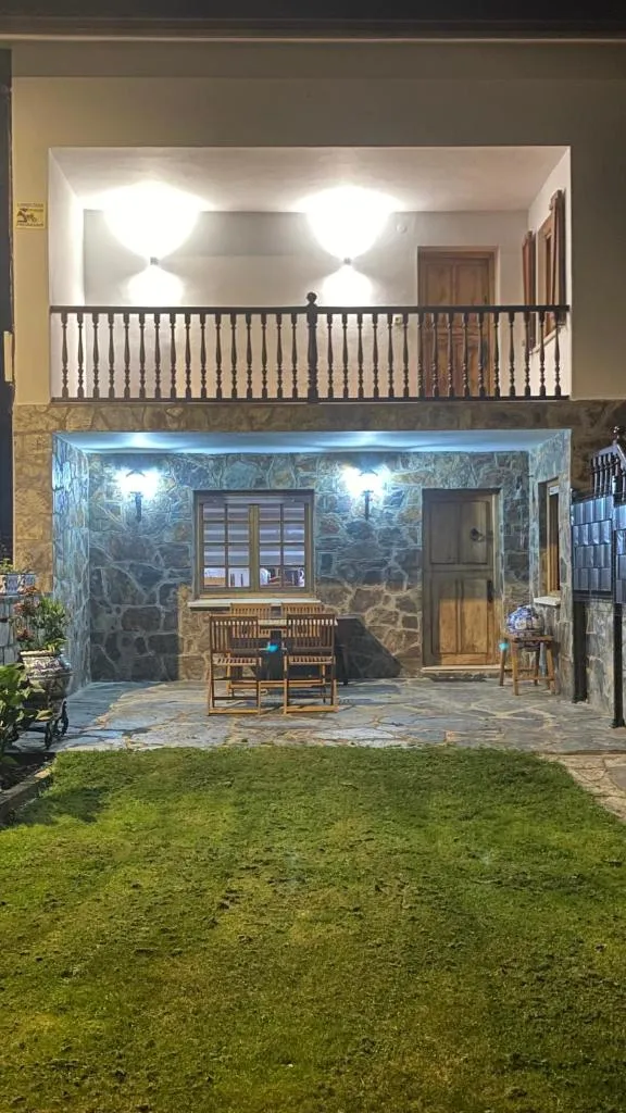Imagen 2 de Mar y Montaña - casa completa finca privada
