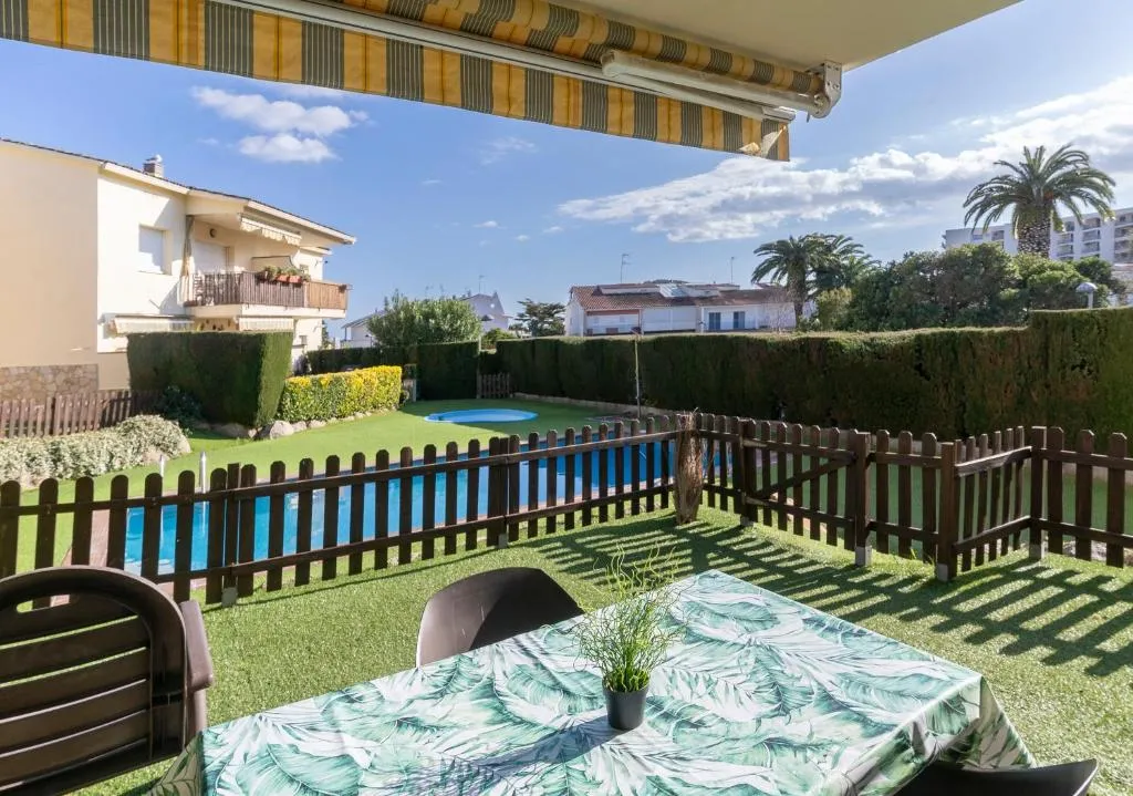 Imagen de Apartamento Laura Mar La Fosca con piscina