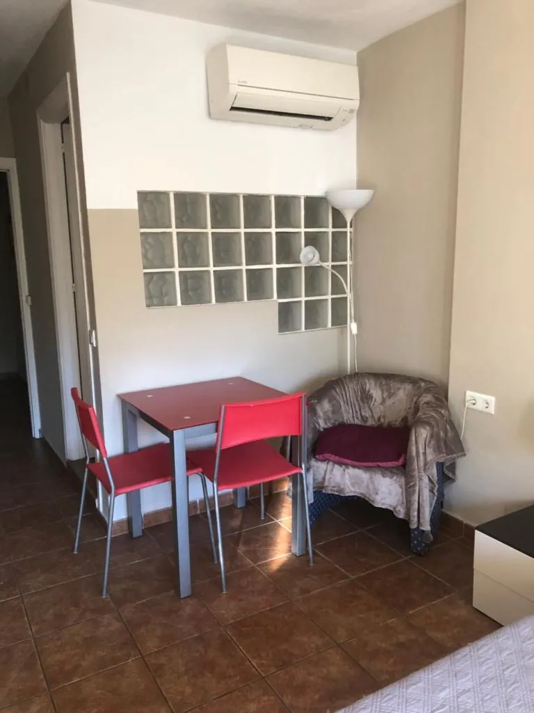 Imagen 3 de Nice studio in Pedregalejo