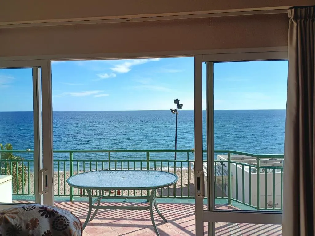 Imagen 6 de Fuengirola Primera Línea de Playa