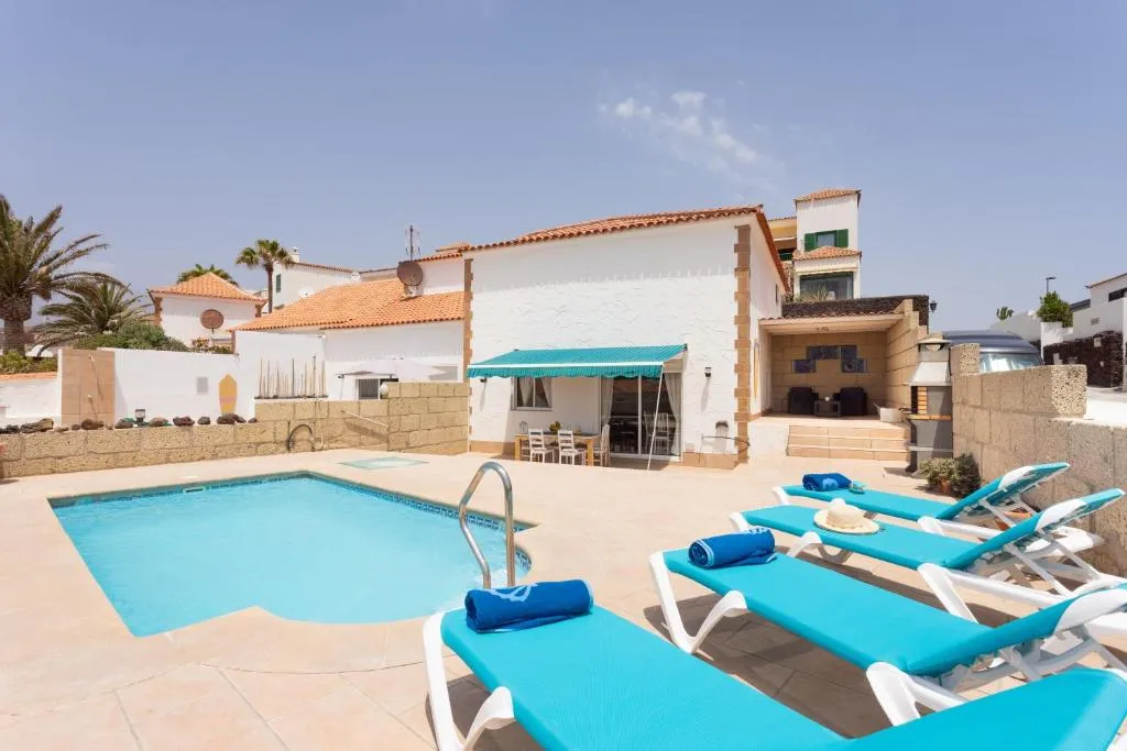 Imagen 3 de Casa Higo - Private pool - Ocean View - BBQ - Terrace - Free Wifi - Child & Pet-Friendly - 3 bedrooms - 6 people