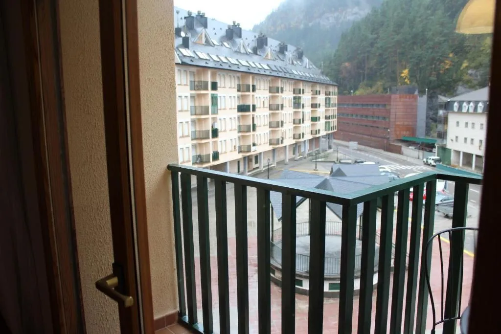 Imagen 4 de Vivienda Turística Pirineos XXI
