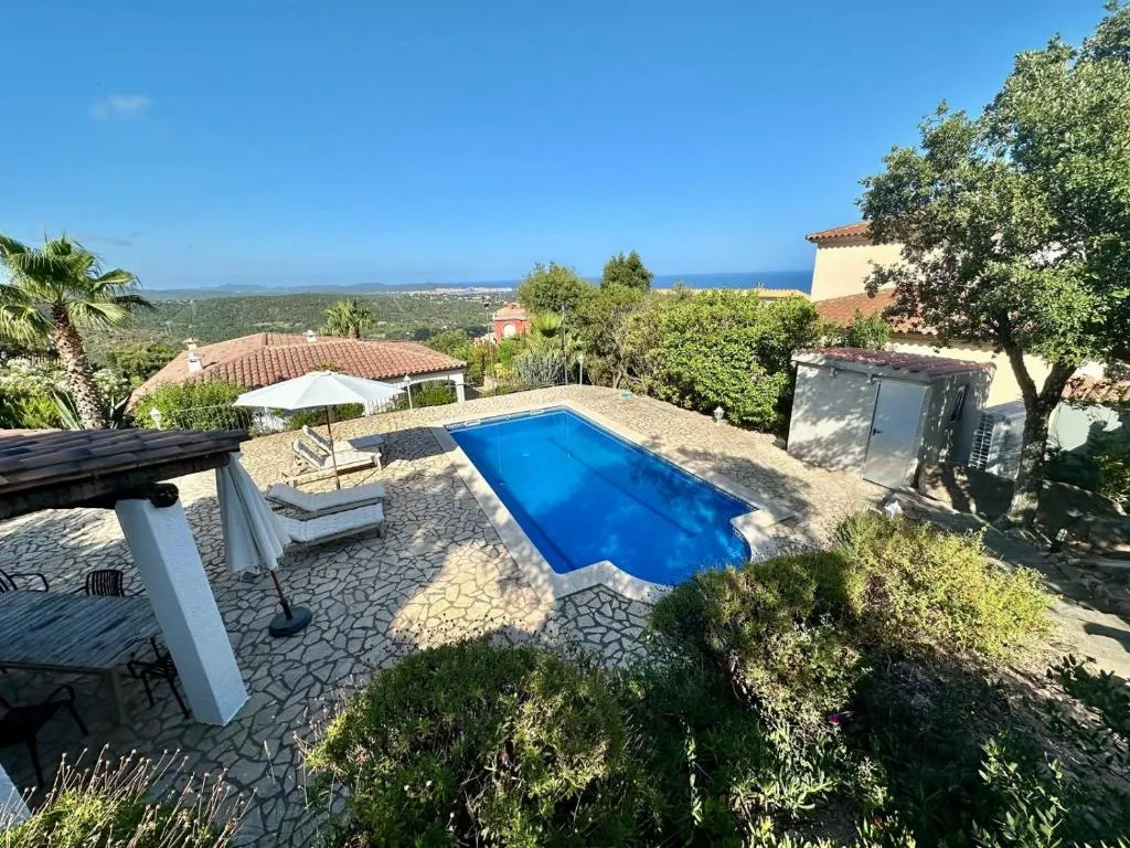 Imagen 1 de Villa Carrera