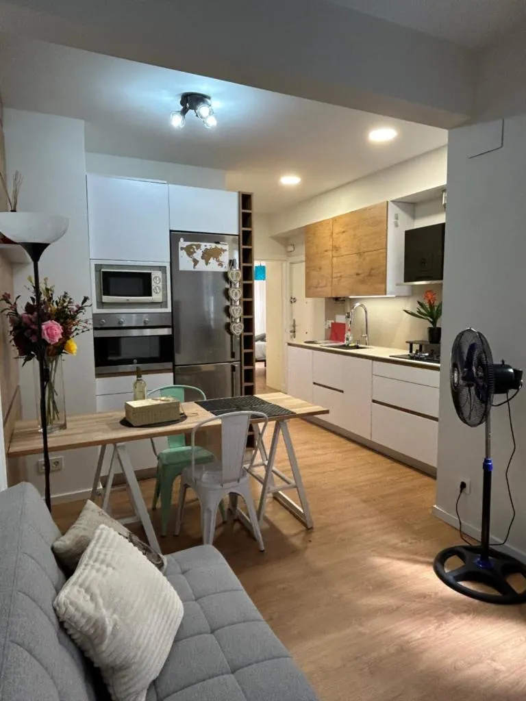 Imagen 2 de Apartamento BILBAO CENTRO