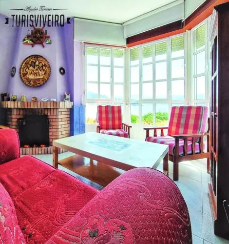 Comfortable house with sea view in Viveiro 200 m²