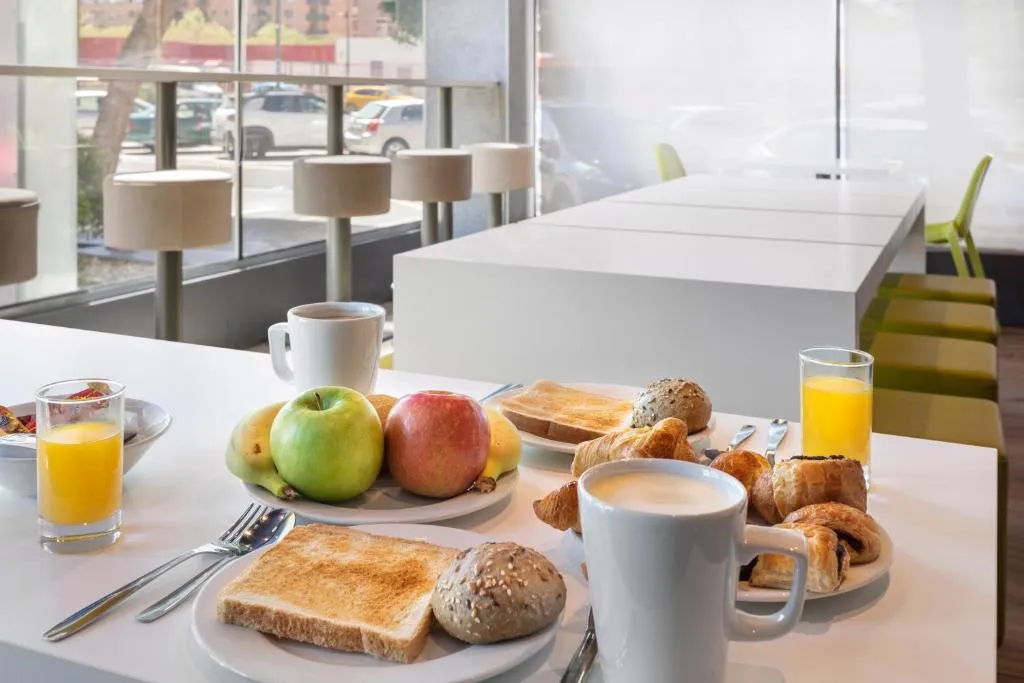 Imagen 1 de B&B HOTEL Zaragoza Plaza Mozart