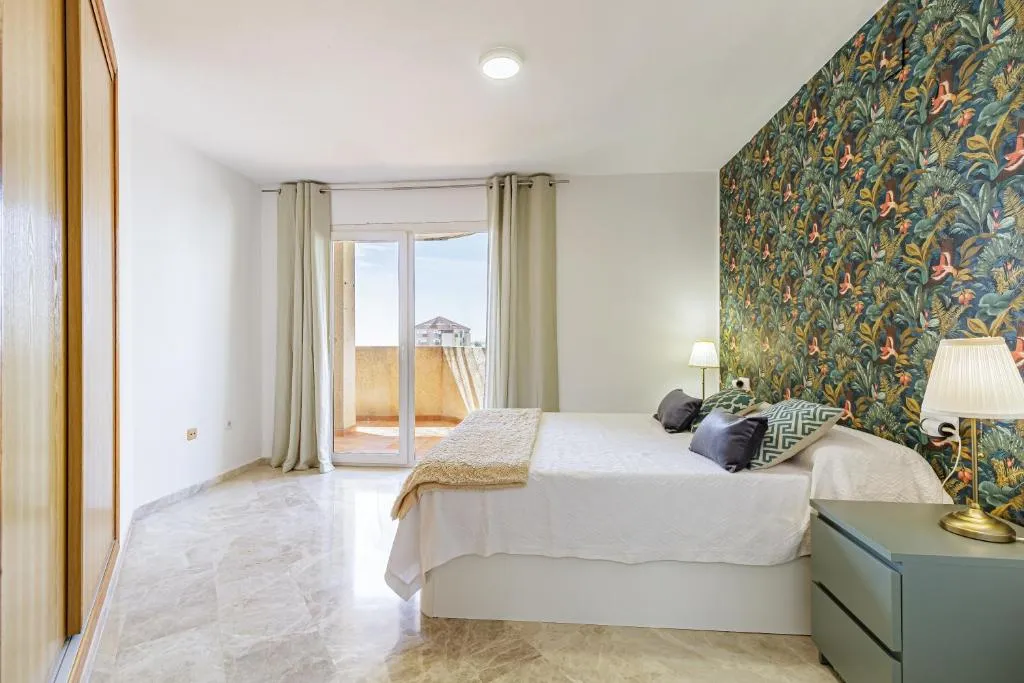 Imagen 8 de 120 meters with terrace and sea views with rooftop pool