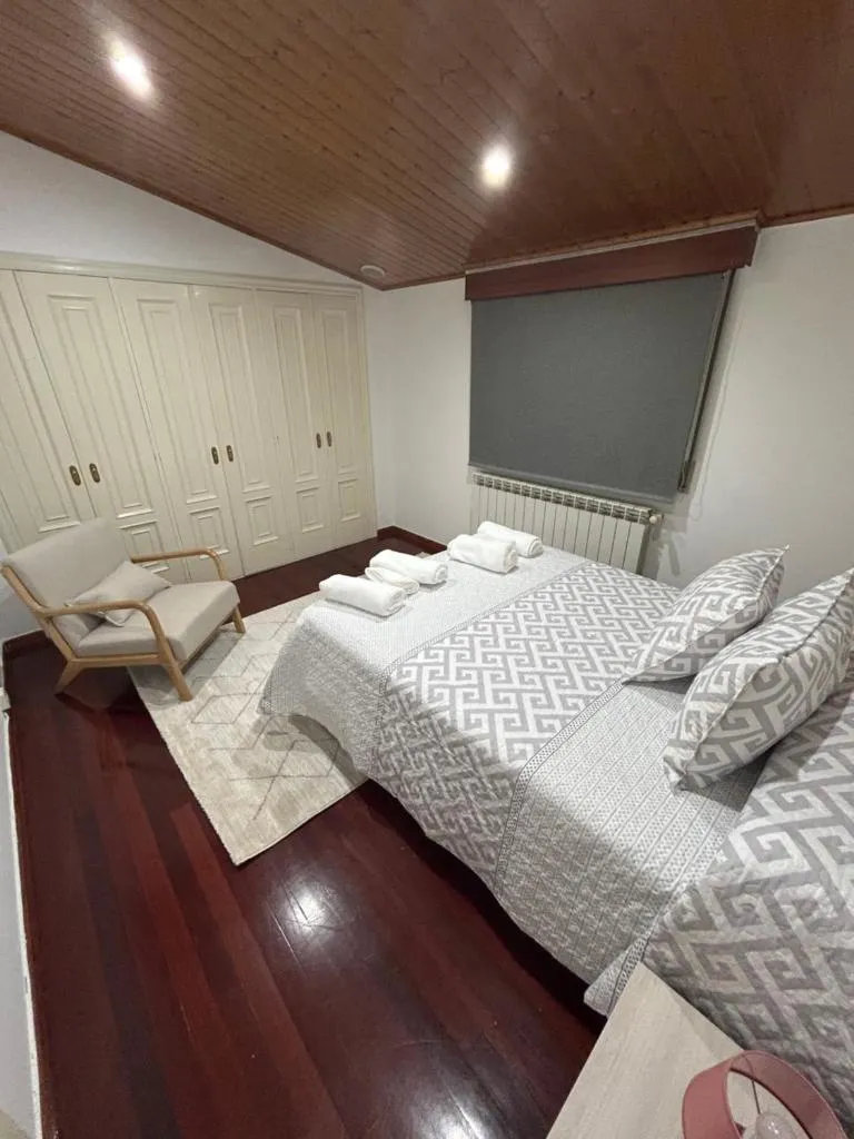 Imagen 8 de Casa Robleda, Piscina privada y Jacuzzi