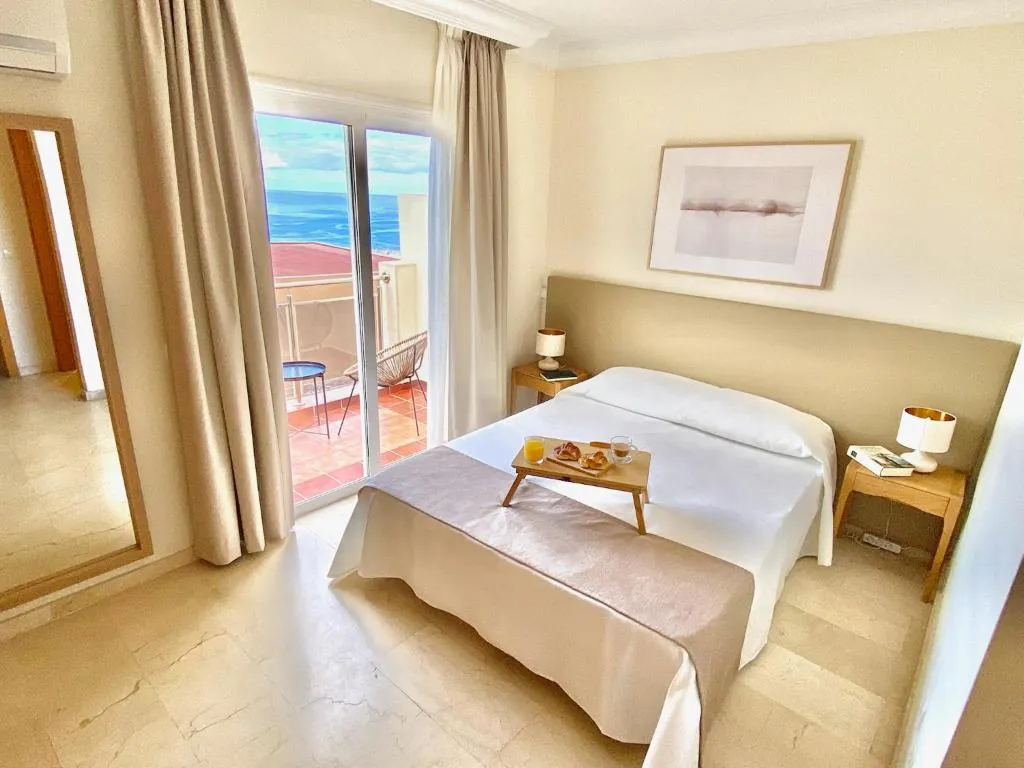 Imagen 2 de Luxury Villa Teno with private heated pool by Vallecid
