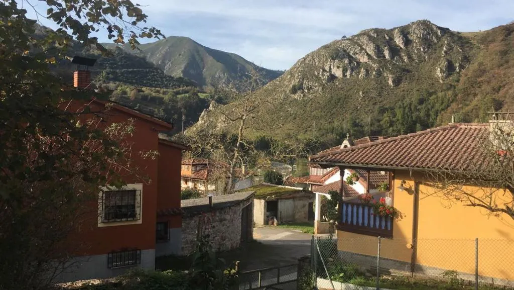 Imagen 7 de Casa Trasgu de Tornín-Cangas de Onís- Enjoy life in Asturias