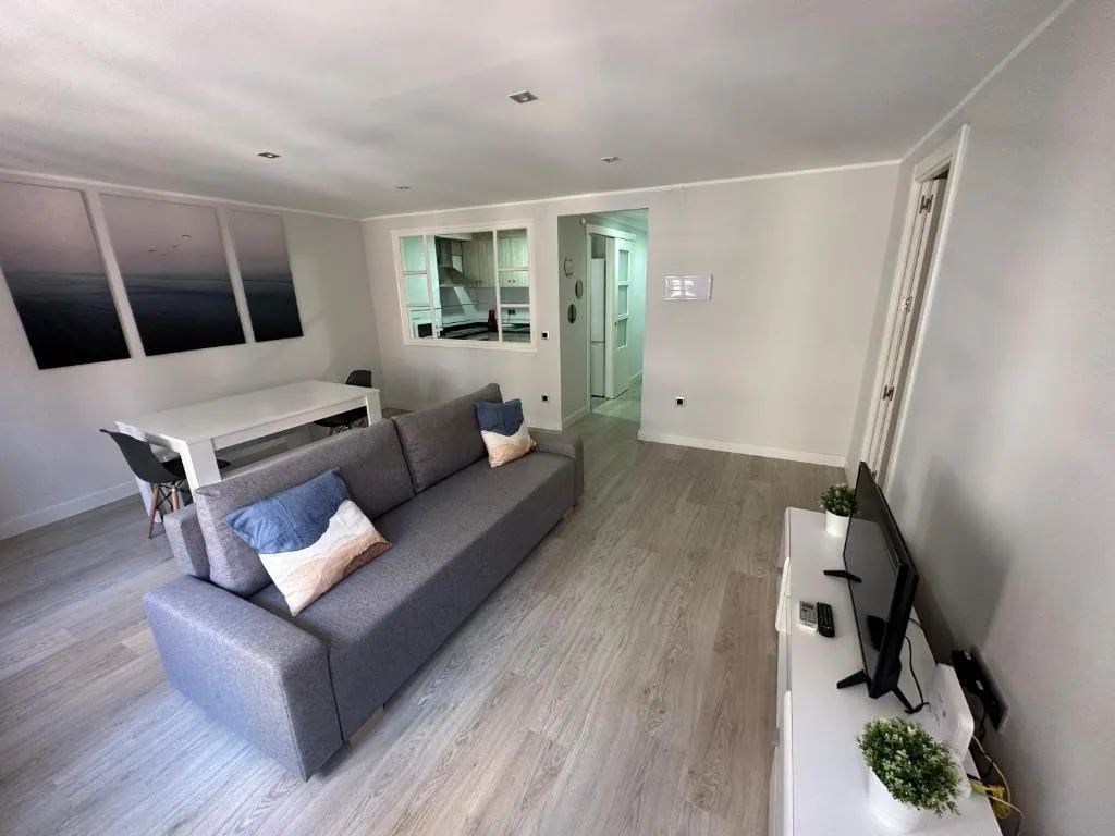 Imagen de Apartamentos Dos Torres Sindarin