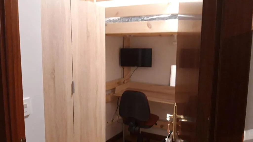 Imagen 7 de HABITACIÓN INDIVIDUAL con TV centro BILBAO