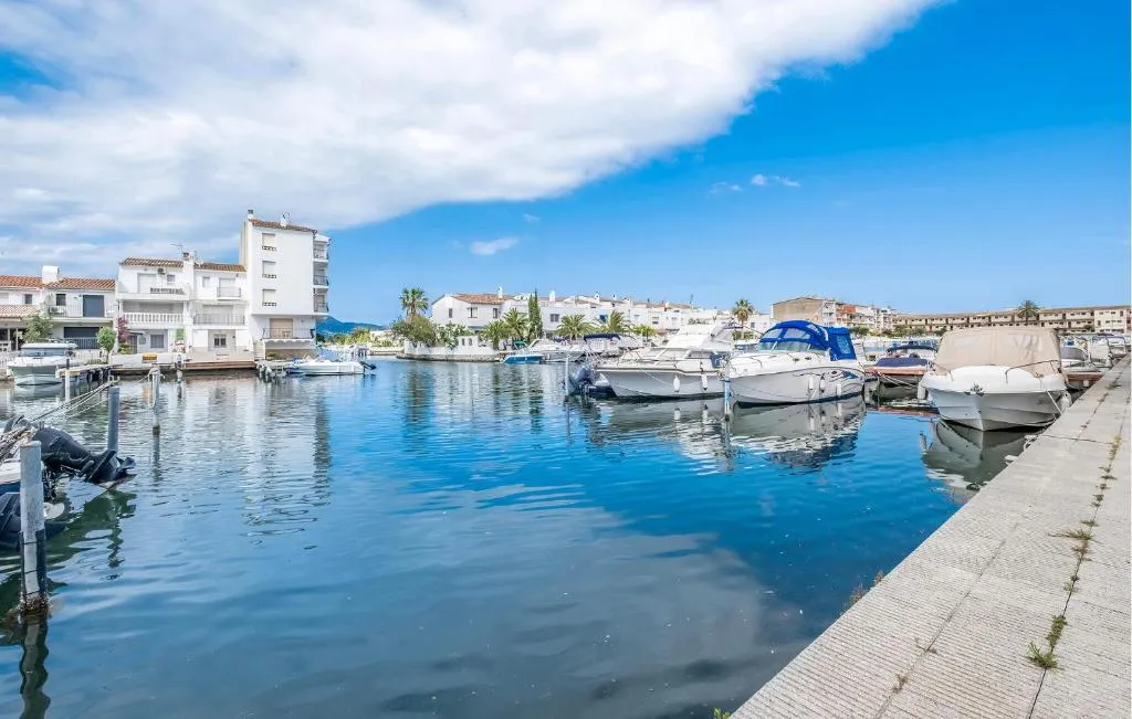 Imagen 8 de 1 Bedroom Pet Friendly Apartment In Empuriabrava