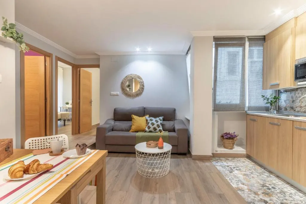 Imagen 7 de KAROLA amplio apartamento junto a San Mamés
