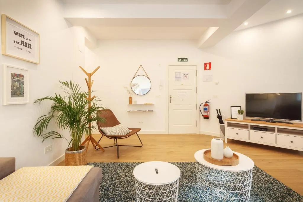 Imagen 3 de MODERN LOVELY HOUSE GUGGENHEIM