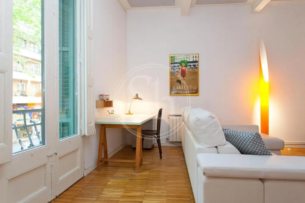 Imagen 2 de Bonito departamento en La Rambla del Poblenou
