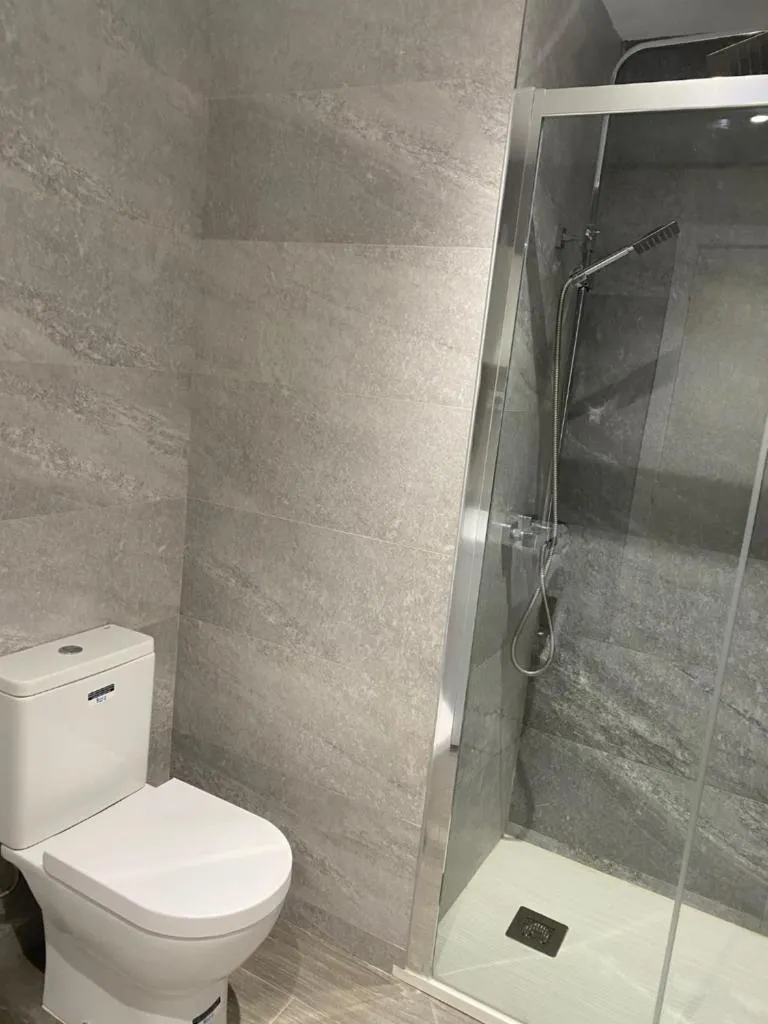 Imagen 8 de Apartamento alto standing con piscina privada, aire acondicionado y wifi